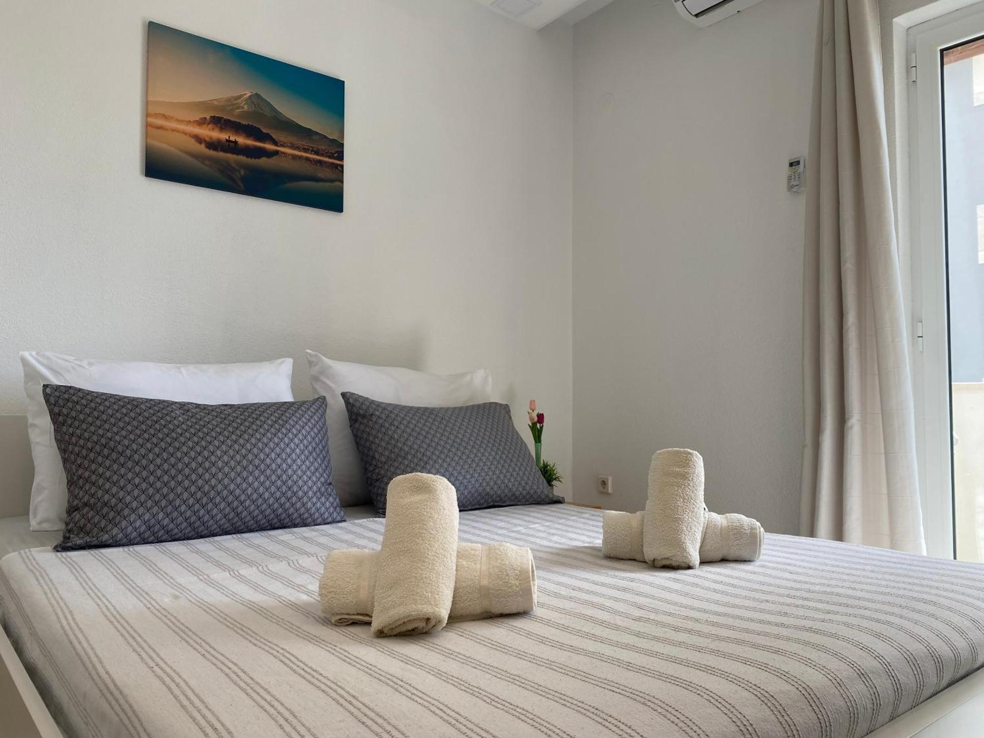Apartments Sun & Sea Dugi Rat Room photo
